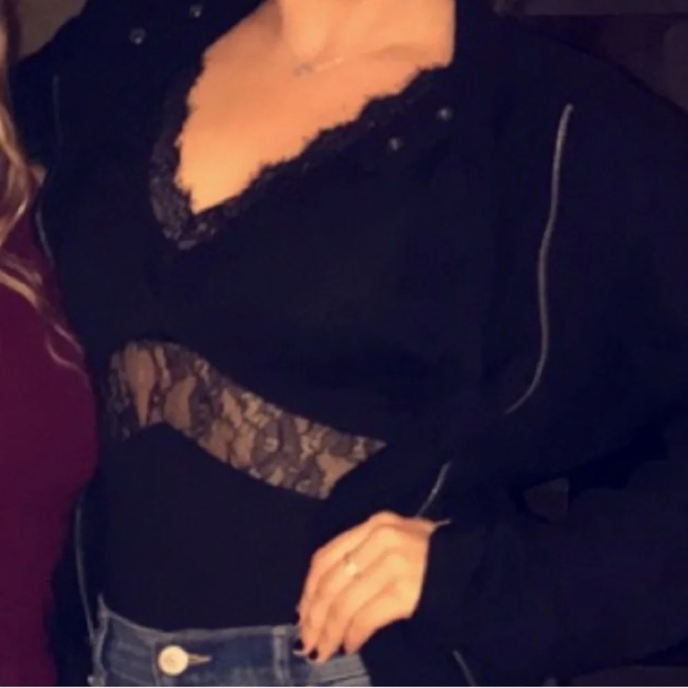 H&M Sexy Black Lace Trim Bodysuit size 8 fits like an M